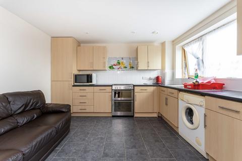 undefined, Eastcote Lane North, Northolt