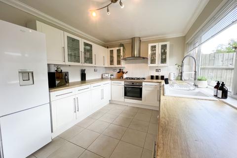 95 Chadwick Avenue, Rednal, Birmingham, B45 8ED