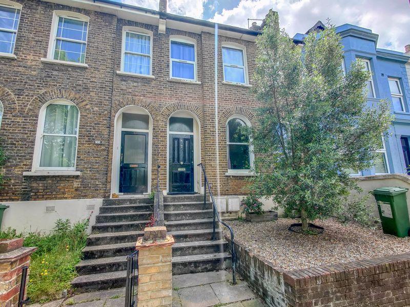 Herbert Road, Plumstead 2 bed apartment for sale £290,000