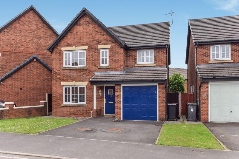 Lightoaks Drive, Halewood, Liverpool 4 bed detached house £325,000