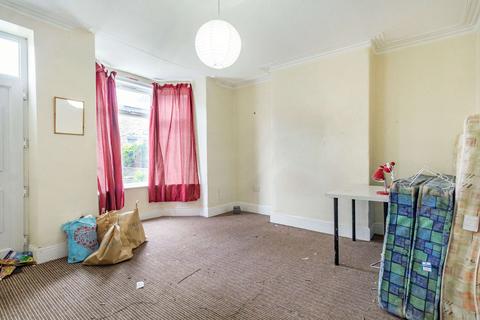 4 bedroom end of terrace house for sale - Lydgate Lane, Sheffield, S10