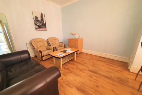 1 bedroom flat to rent, Mayfair Ave, Ilford