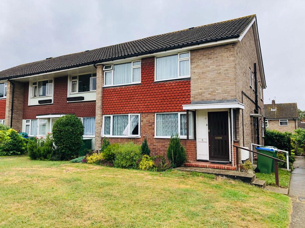 Appledore Crescent, Sidcup, DA14 3 bed £1,530 pcm (£353 pw)