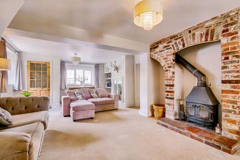 5 bedroom end of terrace house for sale - High Street, Codford, Warminster, Wiltshire