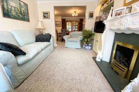 38 Buckfast Drive, Formby, Liverpool, L37 4HD