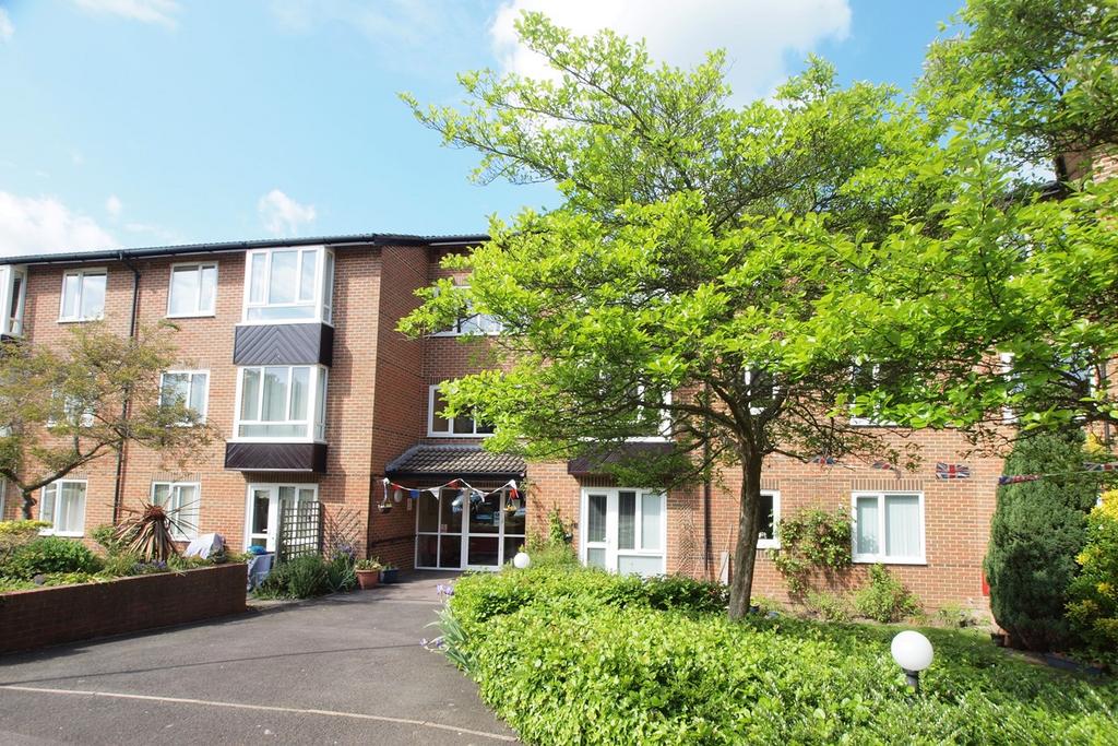 50 Durham Avenue, Bromley, BR2 1 bed retirement property for sale £