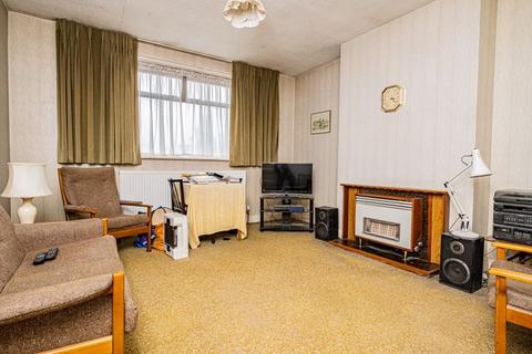 227 The Ridgeway, North Harrow, Harrow, HA2 7DA
