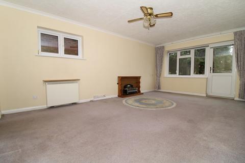 1 bedroom retirement property for sale, Hopton Court, Forge Close, Hayes, BR2
