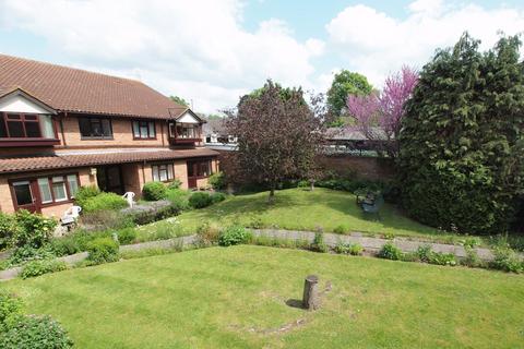 1 bedroom retirement property for sale, Hopton Court, Forge Close, Hayes, BR2