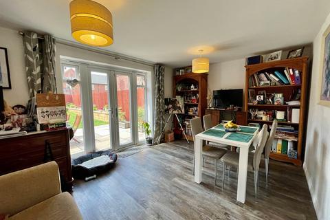 18 Kite Road, Corby, NN17 5FL