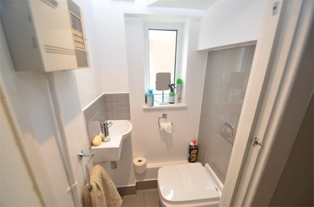 Lorne Gardens, Shirley, Croydon, CR0 3 bed semidetached house £620,000