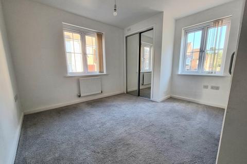 2 bedroom apartment for sale, Swaffield Close, Ampthill, Bedfordshire, MK45