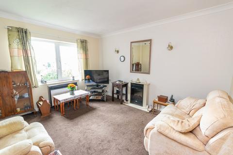 1 bedroom apartment for sale - 39 Clifton Drive, Ansdell, FY8