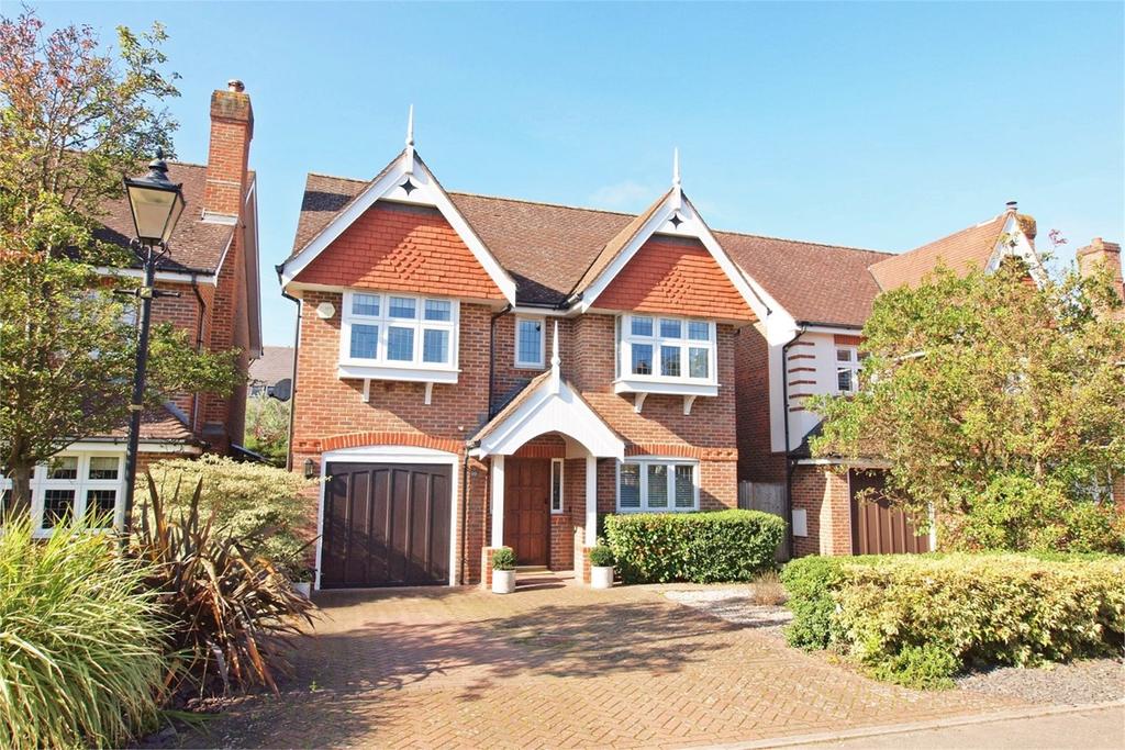 Limewood Close, Beckenham, Langley Park, BR3 4 bed detached house £