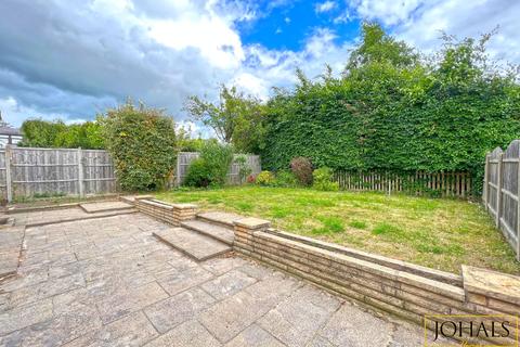 3 bedroom detached bungalow for sale - Whiteoaks Road, Oadby, LE2