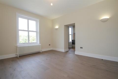 1 bedroom flat for sale - West Officers Apartments, 12 Langhorne Street, The Academy, Woolwich