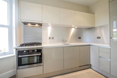 1 bedroom flat for sale - West Officers Apartments, 12 Langhorne Street, The Academy, Woolwich