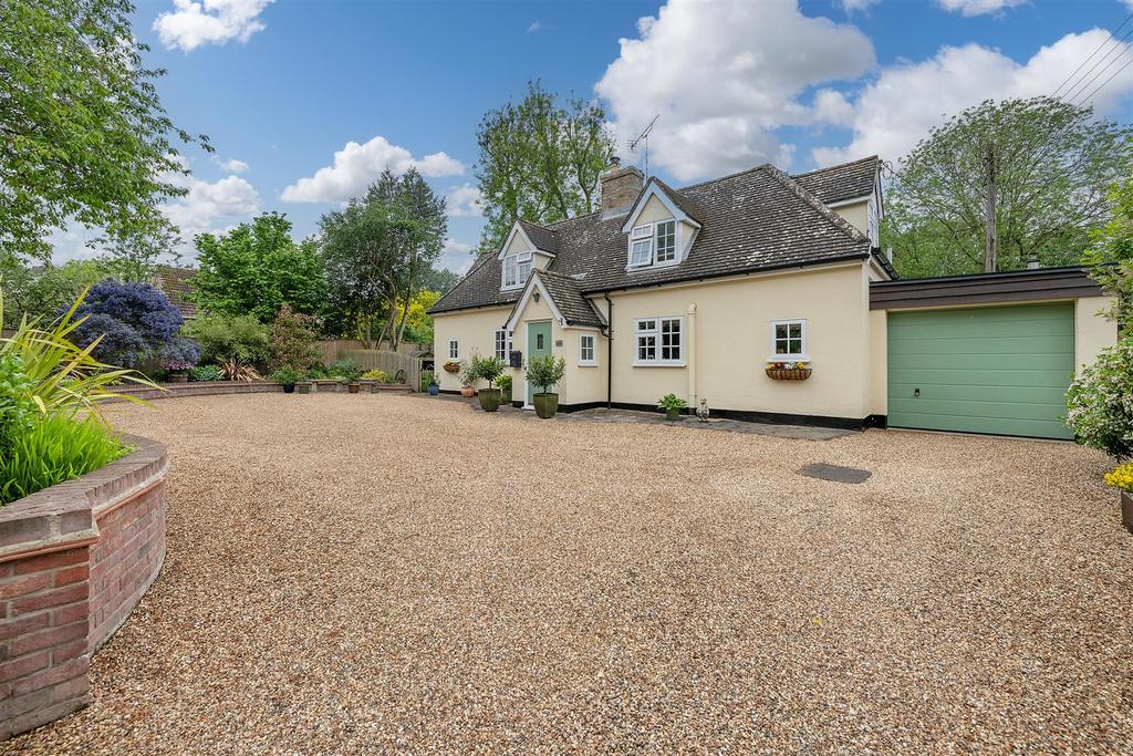 South Street, Risby 3 bed detached house - £495,000