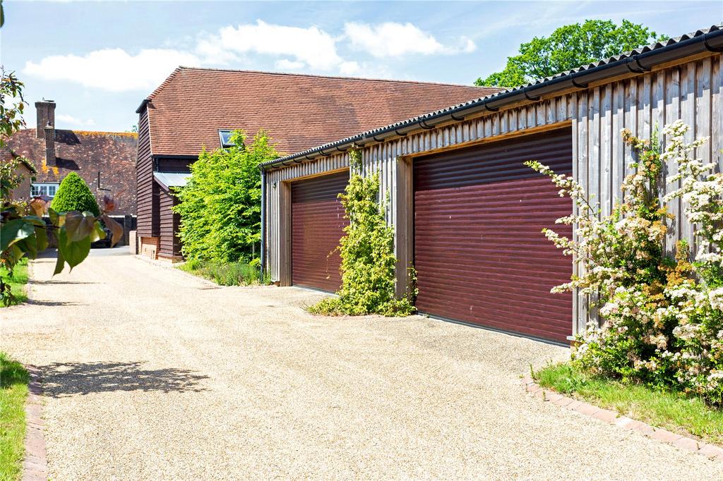 Garaging