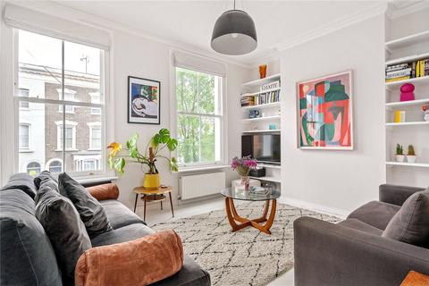 Flat 1, 2 Walford Road, London, N16 8ED