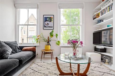 Flat 1, 2 Walford Road, London, N16 8ED