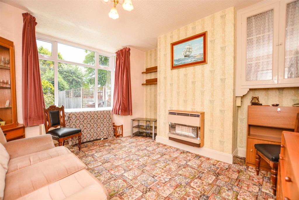 Bushfield Road, Scunthorpe 3 bed semidetached house £140,000