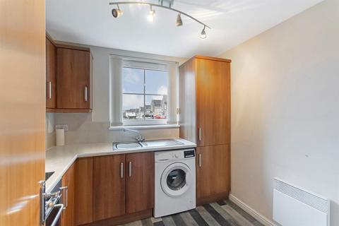 81 Bittern Court, Dunfermline, KY11 8HF