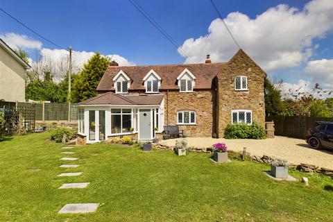 Chestnut View Cottage Frith Common, Eardiston, Tenbury Wells, WR15 8JX