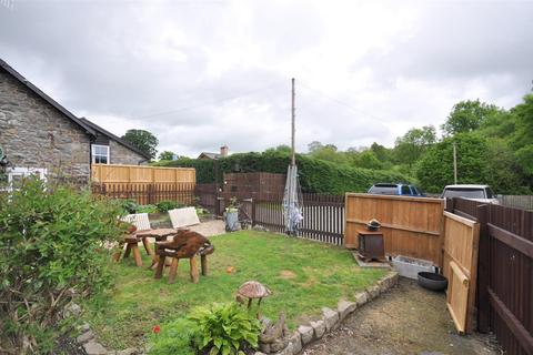 2 bedroom end of terrace house for sale - South Street, Rhayader