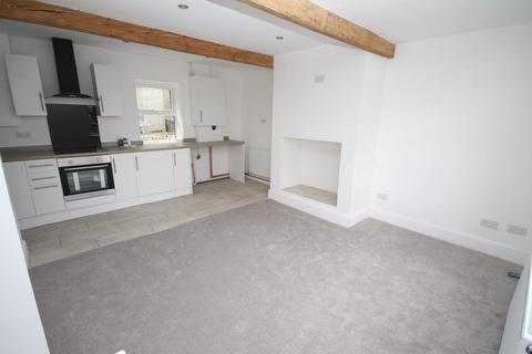 15 Ackroyd Square, Queensbury, Bradford, BD13 1EA
