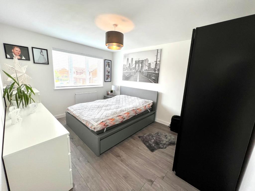 Bedroom One.jpg