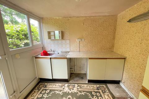 21 Edgecombe Drive, Darlington, DL3 9DL