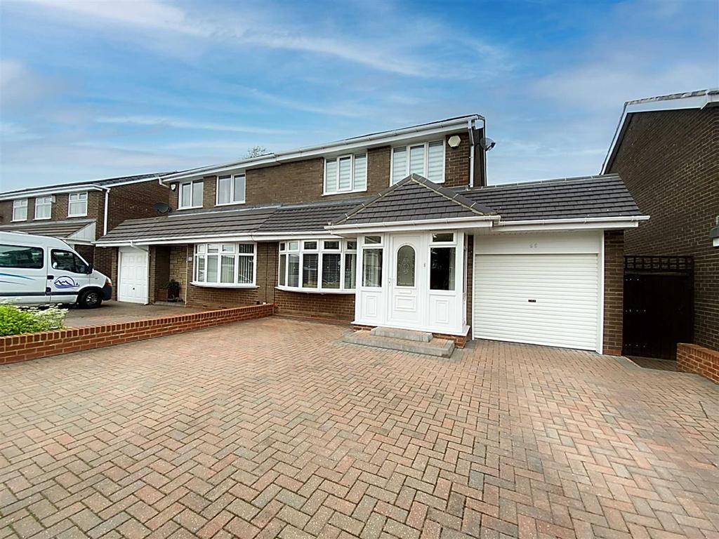 Sunholme Drive, Sunholme Estate 3 bed semidetached house £249,950