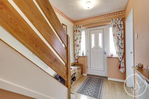 24 Baronsway, Leeds, LS15 7AW