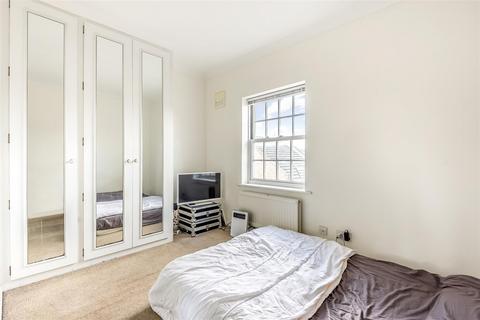 1 bedroom flat to rent, Cedar Terrace, Richmond, TW9