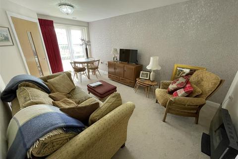 2 bedroom apartment for sale - Chantry Gardens