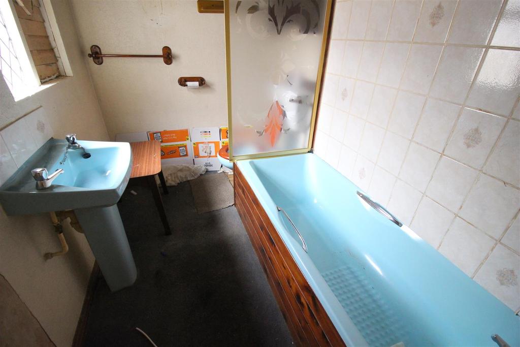 Downstairs Bathroom