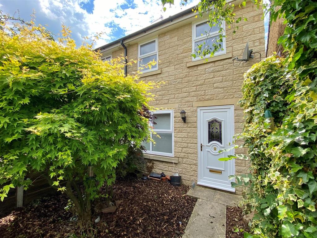 Arden Street, New Mills, High Peak 2 bed semidetached house £215,000