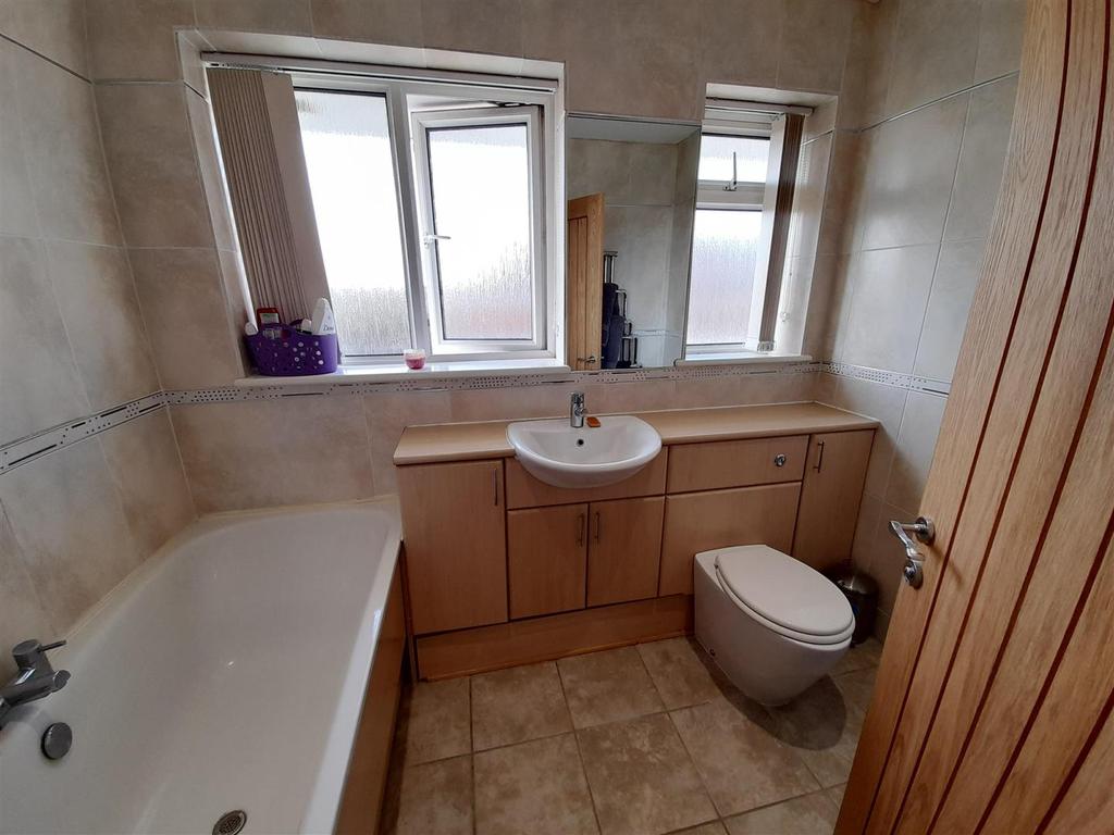 Family bathroom