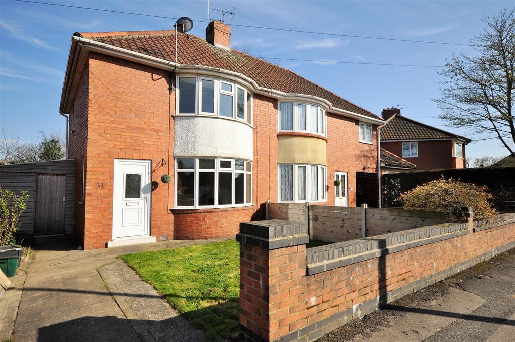 Wheatlands Grove, Boroughbridge Road, York, YO26 5NQ 2 bed semi