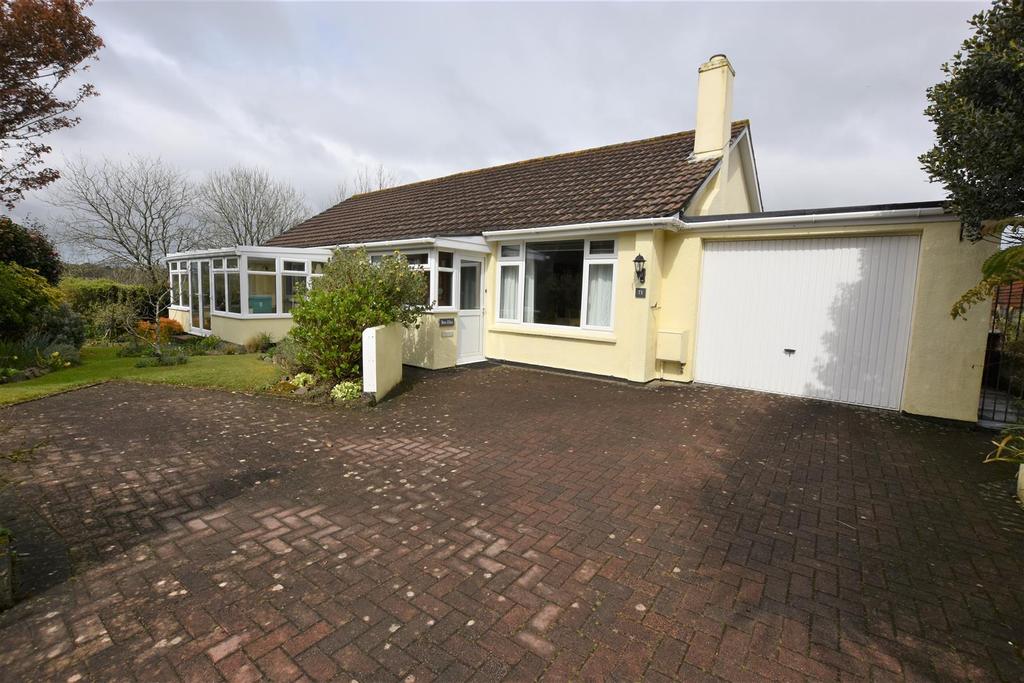 Trevingey Road, Redruth 3 bed detached bungalow £399,000