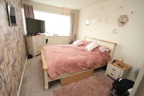 31 Plumpton Close, Bradford, BD2 1NJ
