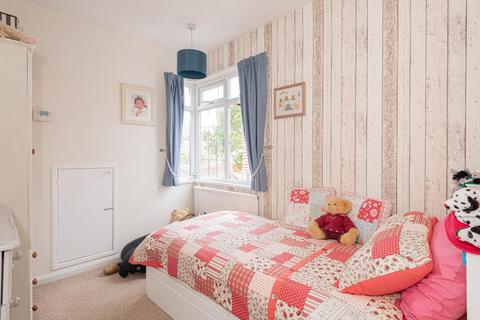 25 Chadacre Road, Epsom, KT17 2HD
