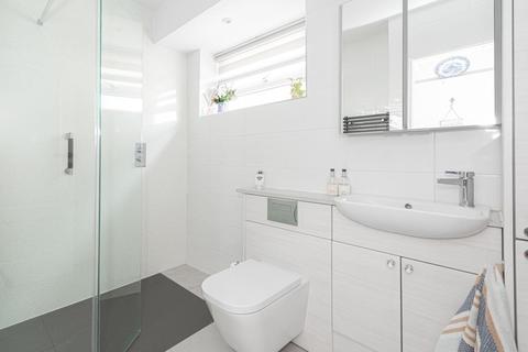 25 Chadacre Road, Epsom, KT17 2HD