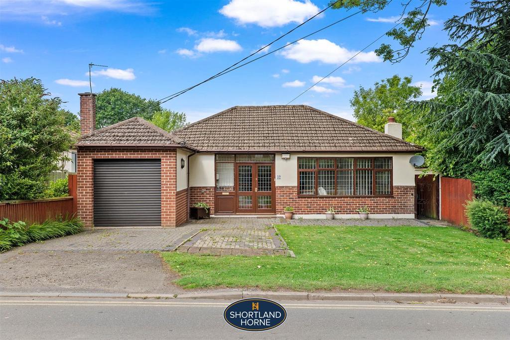 Cromwell Lane, Burton Green, Coventry 3 bed detached bungalow for sale