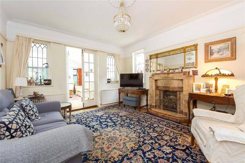 4 bedroom detached house for sale, High Drive, New Malden, KT3