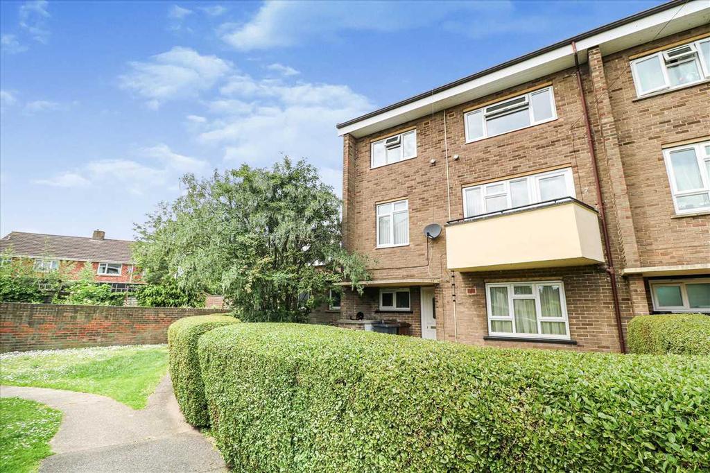 Sandringham House Laughton Way, Lincoln 2 bed duplex for sale £80,000