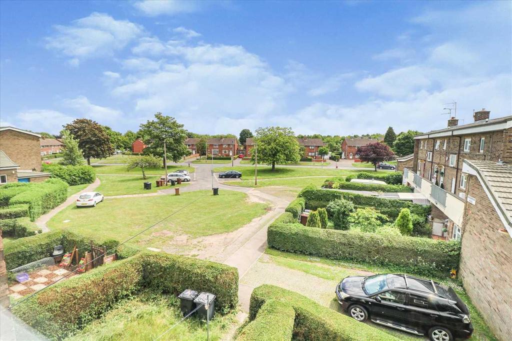 Sandringham House Laughton Way, Lincoln 2 bed duplex for sale £80,000