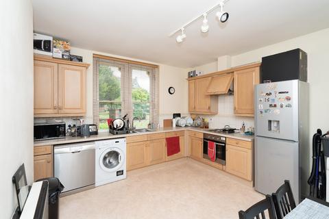 2 bedroom maisonette to rent, Flat 36 Andrew Reed Court, Keele Close, Watford, Hertfordshire, WD24