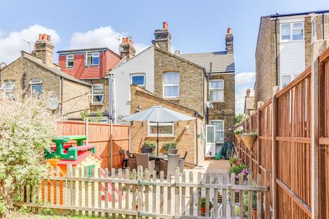 119 Durants Road, Enfield, EN3 7DG